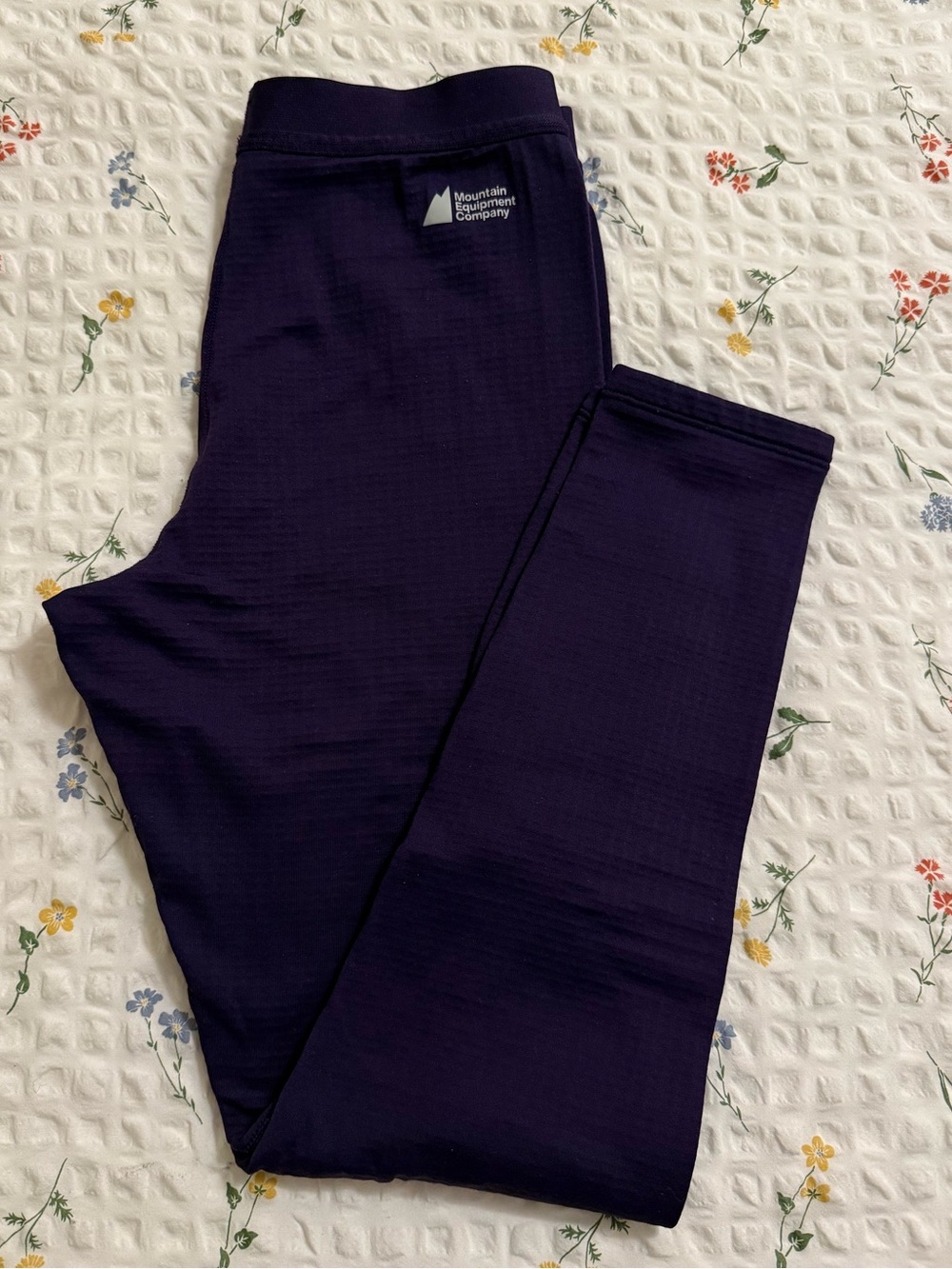 MEC T2 Base Layer Bottom (Youth, 14 - Fits woman’s small size)